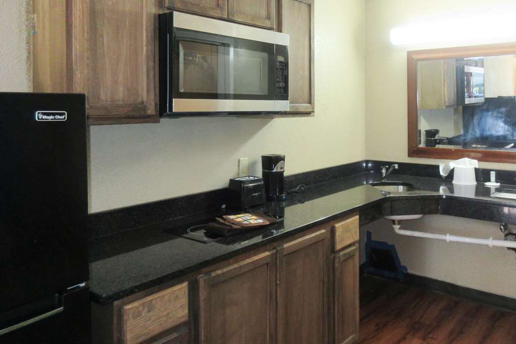 Suburban Studios Macon Bilik gambar